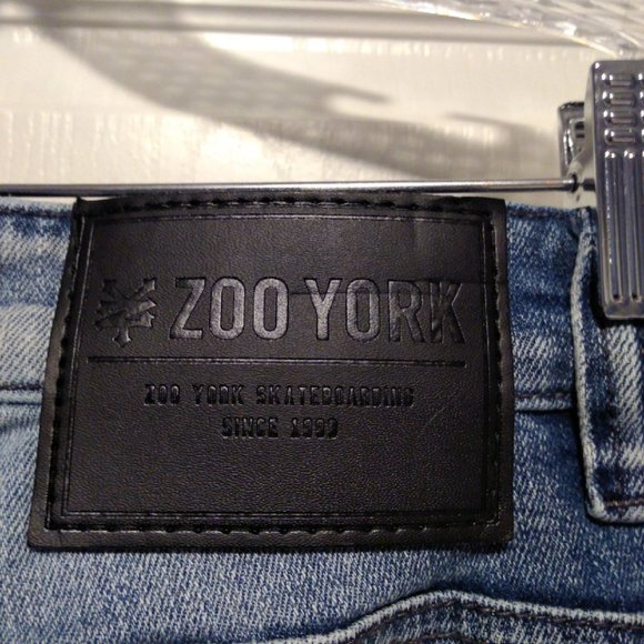 Men's Jeans - Picture 2 of 3